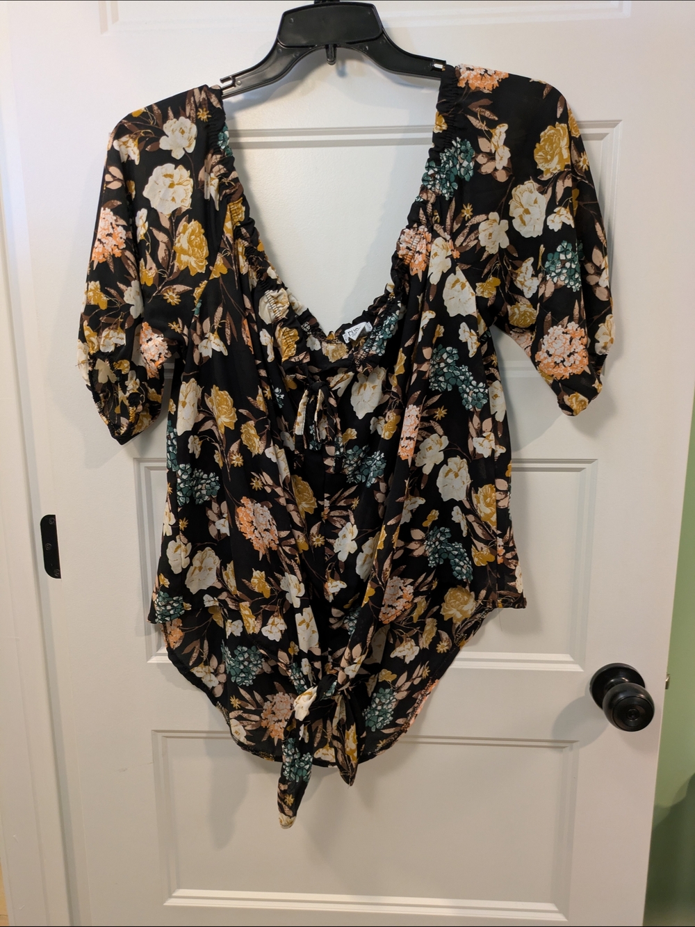 🔴 3/$15  Floral Tie-Front Peasant Blouse - Black with Mustard & Cream Accents
